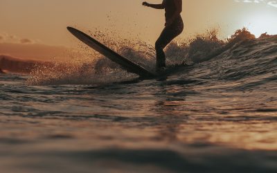 Les sensations de «glisse» attendent encore d’être décrites I: le surf