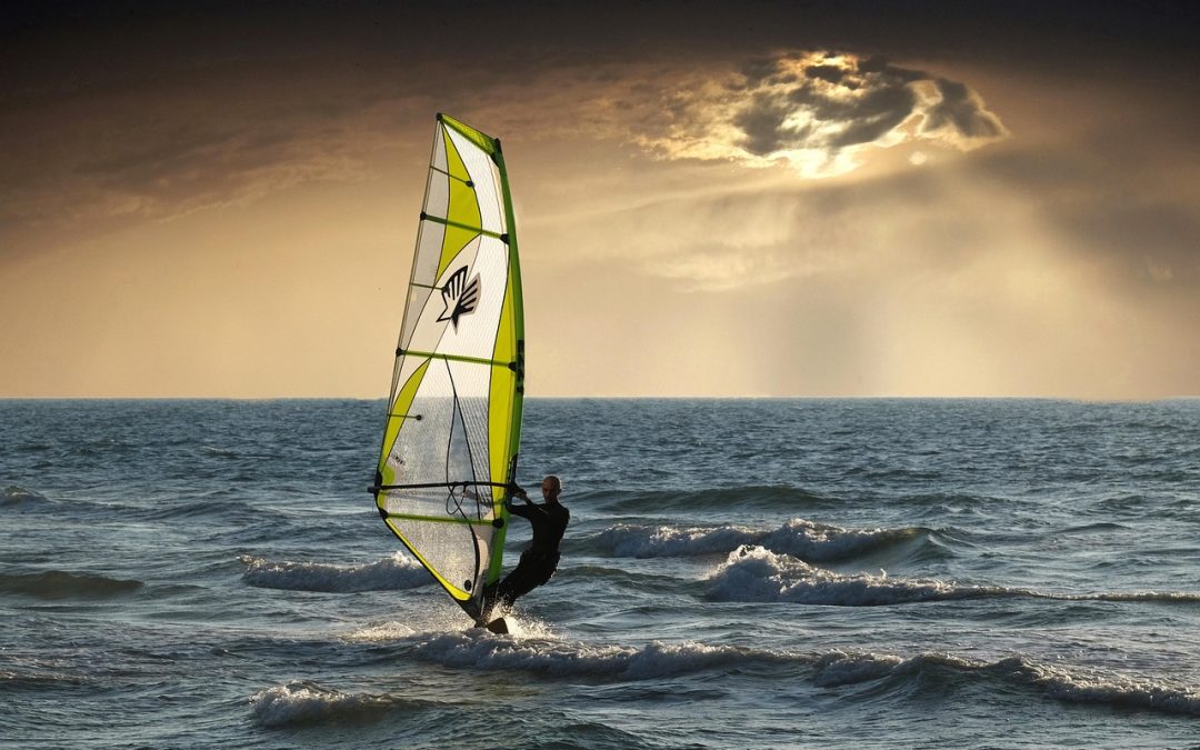 Les sensations de «glisse» attendent encore d’être décrites II: la planche à voile